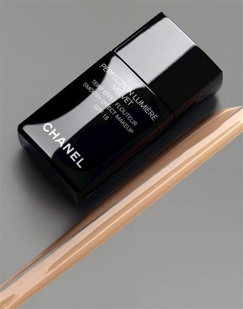 chanel lumiere velvet ingredients|Chanel lumiere foundation shades.